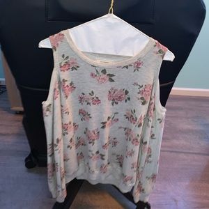 floral cold shoulder shirt
